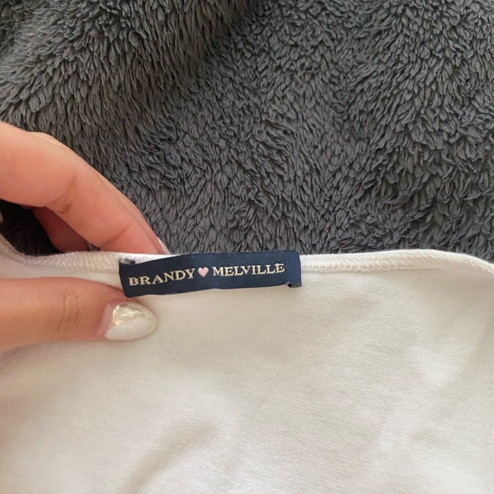 Brandy Melville crossover top